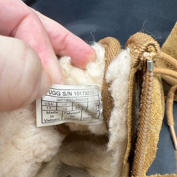 UGG Childrens Brown Chestnut Boots Size 11 US Zipper and Tie - Picture 5 of 6